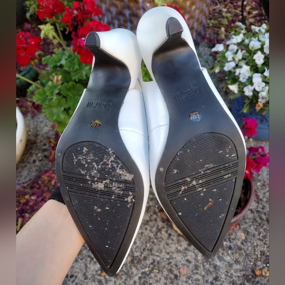 Bar III Tanya Slingback - Picture 5 of 11